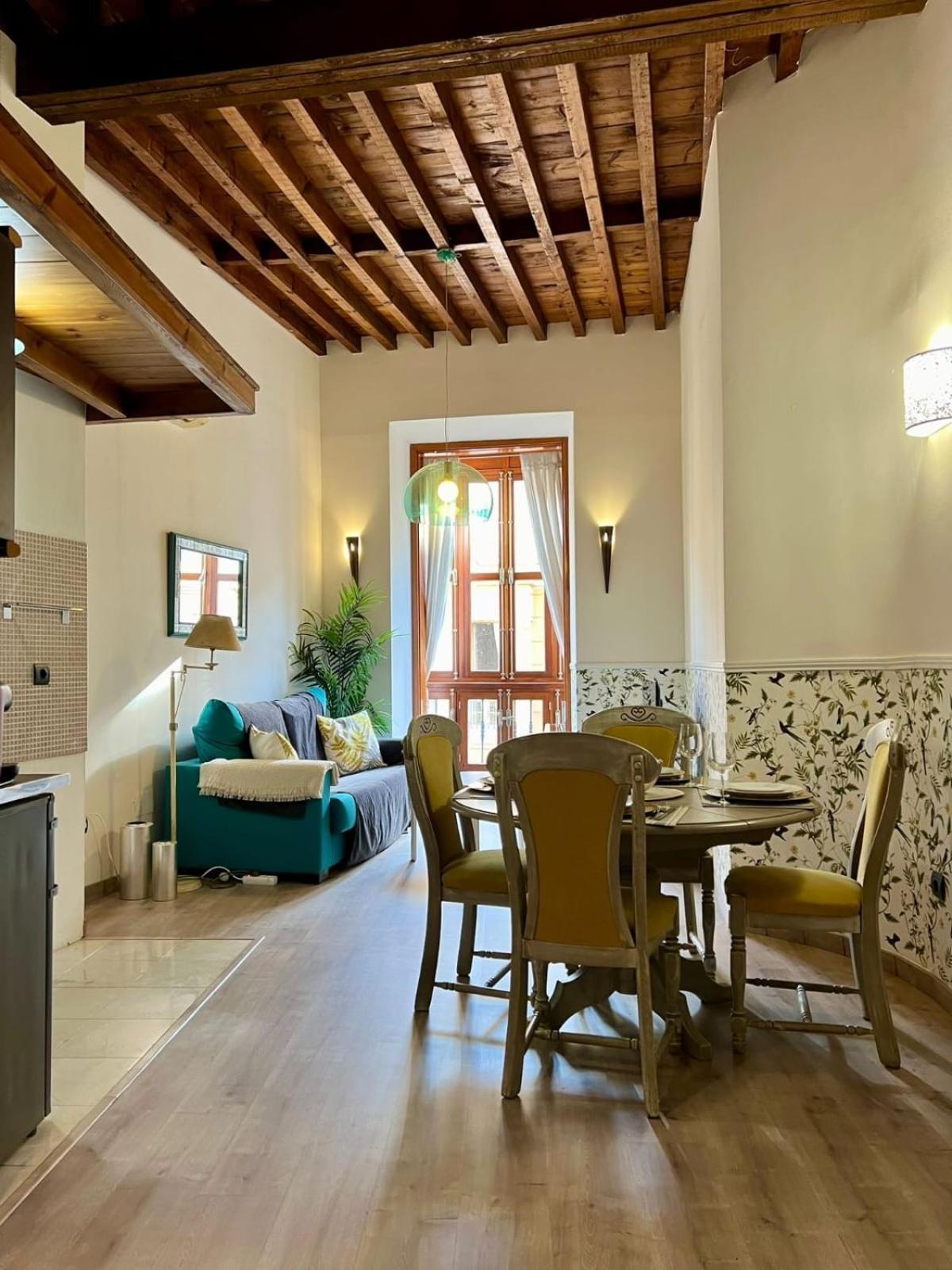 Amazing Apartment In Malaga Oldtown Calle Carreteria Free Wifi&Ac Dış mekan fotoğraf